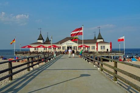 Die Seebrücke im Seebad Ahlbeck - Fühlen Sie sich ins vergangene Jahrhundert zurück versetzt