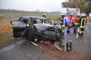 Schwerer Verkehrsunfall Hesedorf 4 zum Teil lebensgefährlich verletzte
