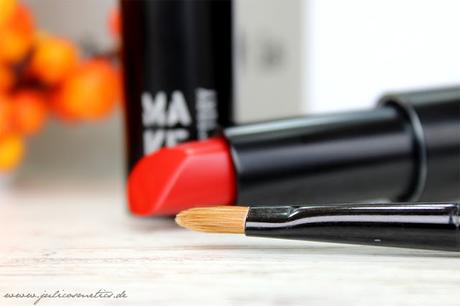 Make-Up-Factory-Lip-Brush