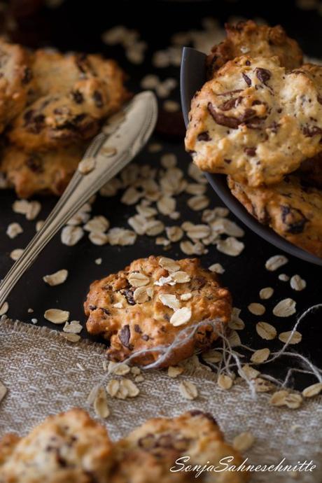 Haferflocken-Schoko-Cookies mit Mandeln (6 von 8)