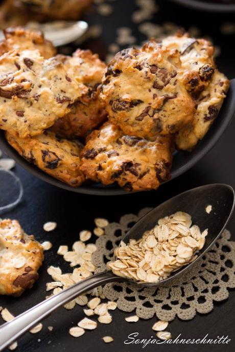 Haferflocken-Schoko-Cookies mit Mandeln (5 von 8)