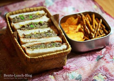 Bento# 165: Sandwich-Bento mit Chips und Salzstangen