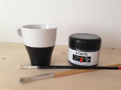 DIY - Tassen mit Tafelfarbe bemalen