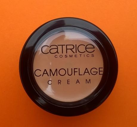 Catrice Camouflage Cream 010 Ivory + Batman The Dark Knight Eau de Toilette :-)