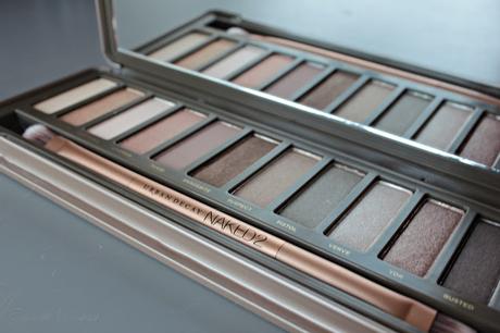 Urban Decay | Naked 2 Review