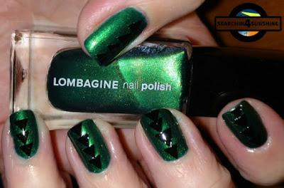 [Nails] #nailsreloadedchallenge - geometrisch mit LOMBAGINE 13 x-mas green