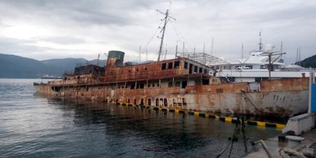 Ligurien: Einbruchversuch auf der USS Williamsburg