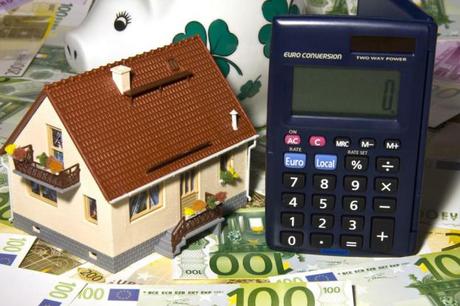 Baukredit: Dank günstiger Zinsen zum preiswerten Eigenheim?