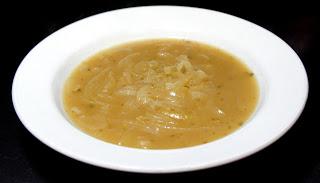 Zwiebelsuppe (2P)