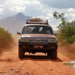 Priori-reisen.de_Offroad_Priori_Gelaendewagen-4x4_Madagaskar.Wasserzeichen_web