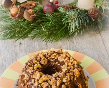 13. Dezember  – 3. Advent: Kleiner Gugelhupf mit Walnusskrokant und Nutellaglasur