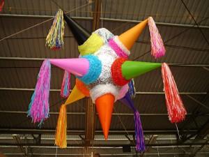 Neuneckige Piñata (© wikimedia commons, gemeinfrei)