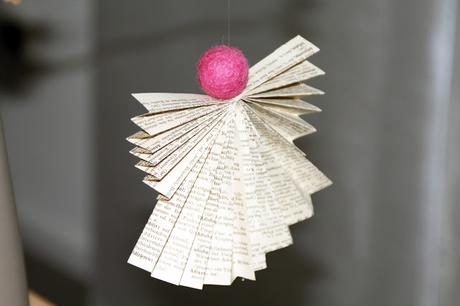 Kleine Papierengel - Upcycling for Xmas