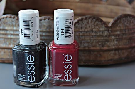 Beauty | xxl Shoppingausbeute - essie, limited edition, virgin snow le, red, haute tub, shall we chalet, winter, nails