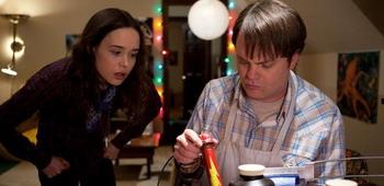 Trailer zu ‘Super’ mit Ellen Page & Rainn Wilson
