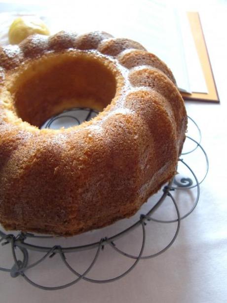 Saftigsaurer Sandkuchen = Köstlicher Zitronenkuchen von Cynthia Barcomi