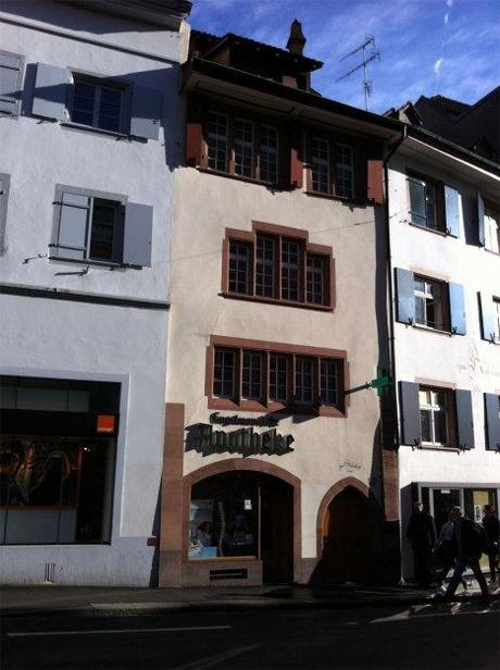 Apotheken in aller Welt, 88: Basel, Schweiz
