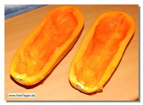 Gefüllte Papaya und Hasselback Kartoffeln