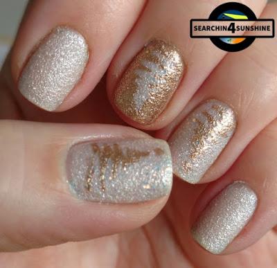 [Nails] Sunday Weihnachts Nails mit essence Winter? wonderful! 03 THE ICED & 10 do you hear the jingle bells?