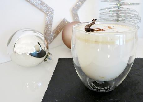 Weihnachtliche White-Hot-Chocolate