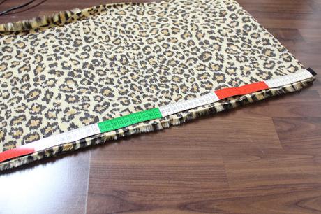 D.I.A CLOTHING INSPIRED SKIRT [DIY]