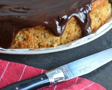 Bananen-Mandelkuchen mit Schokoladenglasur