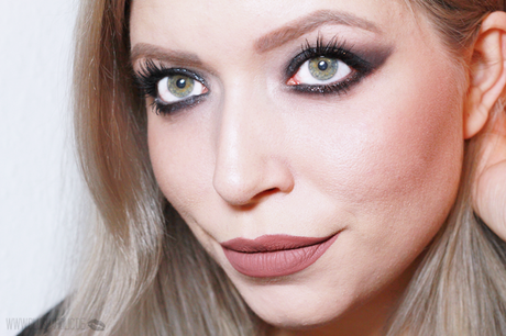 |Festive Looks| Smoke after fireworks - Silvester Make-Up