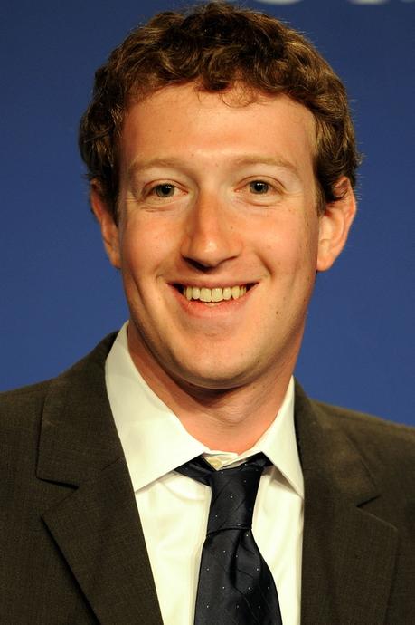 Mark_Zuckerberg_at_the_37th_G8_Summit_in_Deauville_CC BY-SA 3.0_Guillaume Paumier