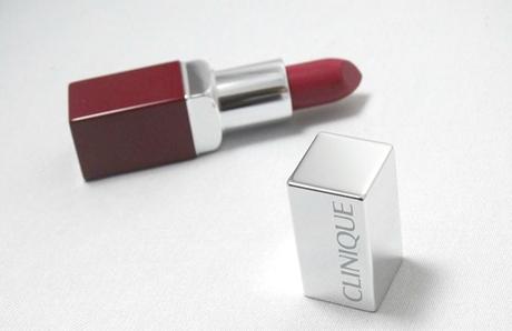 Clinique ‘Raspberry’ Pop & Quickliner for Lips intense ‘intense cranberry’