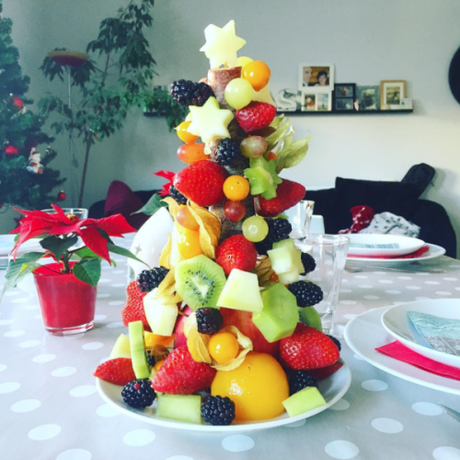 Weihnachtsbaum aus Obst