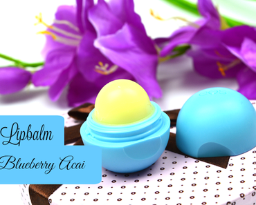 Review: eos Lipbalm - Blueberry Acai