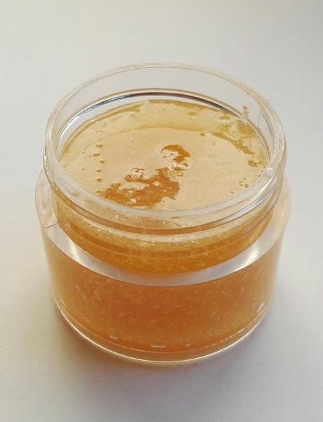 Honig-Zucker Lip Scrub