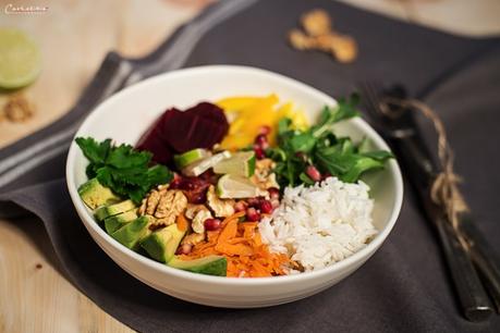 Vegane Super Food Bowl mit Reis