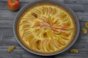 Apfeltarte mit Zitronenchips