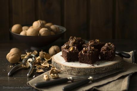Winter-Brownies mit karamellisiertenWalnüssen und ein Geschenke-Tipp!