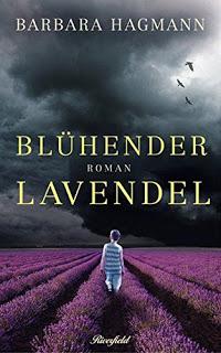 Blühender Lavendel von Barbara Hagmann
