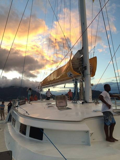 02_Sonnenuntergang-auf-Katamaran-Le-Gauguin-VPM-Bestsail-Seychellen