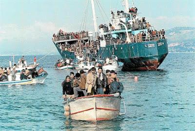 Das Gerede um Abschiebungen ist Opium für's dumme Volk