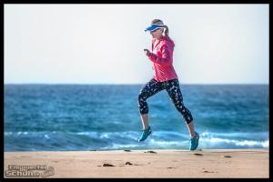 EISWUERFELIMSCHUH - NIKE Running Fitness Training (14)
