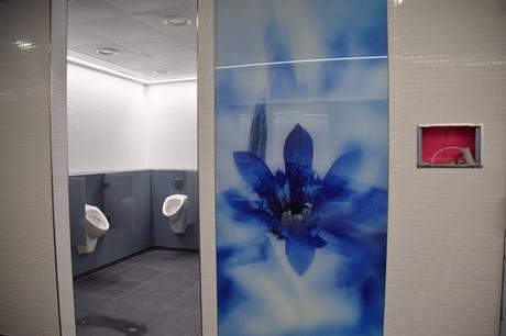 26_Toilette-WC-Probebetrieb-Satellit-Terminal-2-Flughafen-Muenchen