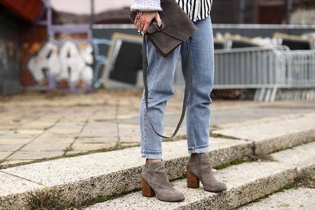 Topshop Mom Jeans momjeans review erfahrung highwaist boyfriend jeans karottenhose retro vintage streetstyle mom jeans outfit samieze blogger blog look