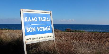 Zypern: Flugzeuge haben Leute im Bauch...
