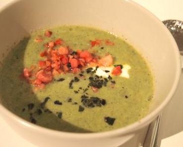 [Rezept] Zucchini-Suppe mit Speck {lowcarb}