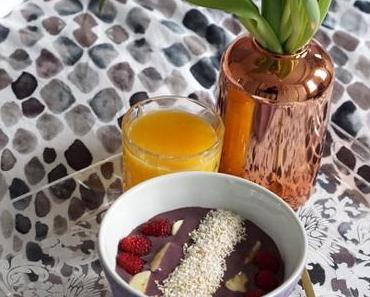 [cooks...] Acai Bowl {vegan and glutenfree}*