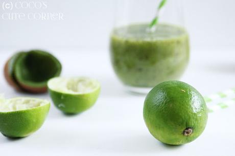 Kiwi-Limetten Smoothie - ein grüner Vitamin Boost für das Immunsystem