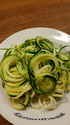 Zucchinispaghetti mit Garnelen