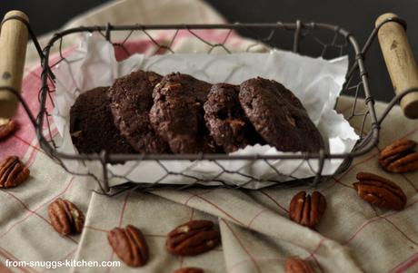 Double Chocolate Cookies mit Nüssen
