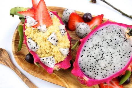 vegan Porridge mit Drachenfrucht
