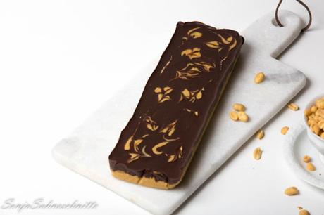Peanutbutter-chocolate-bars with caramel-1