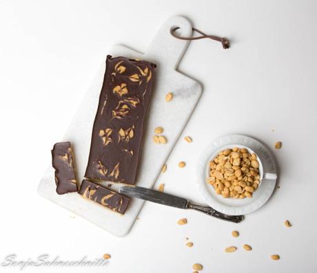 Peanutbutter-chocolate-bars with caramel-5